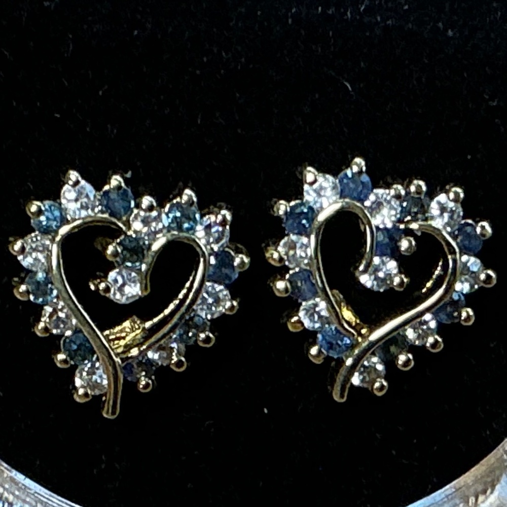 Diamond and Sapphire Heart Shaped Earrings on 925 Gold